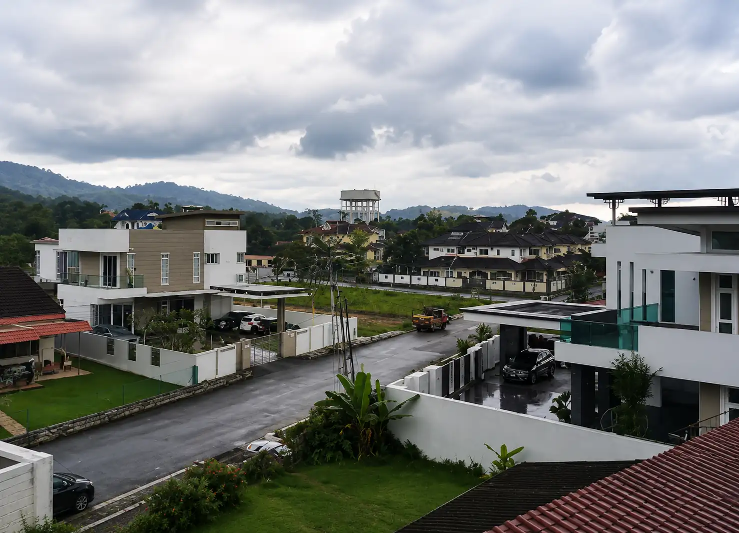 Kawasan kejiranan hijau di sekitar Hermitage