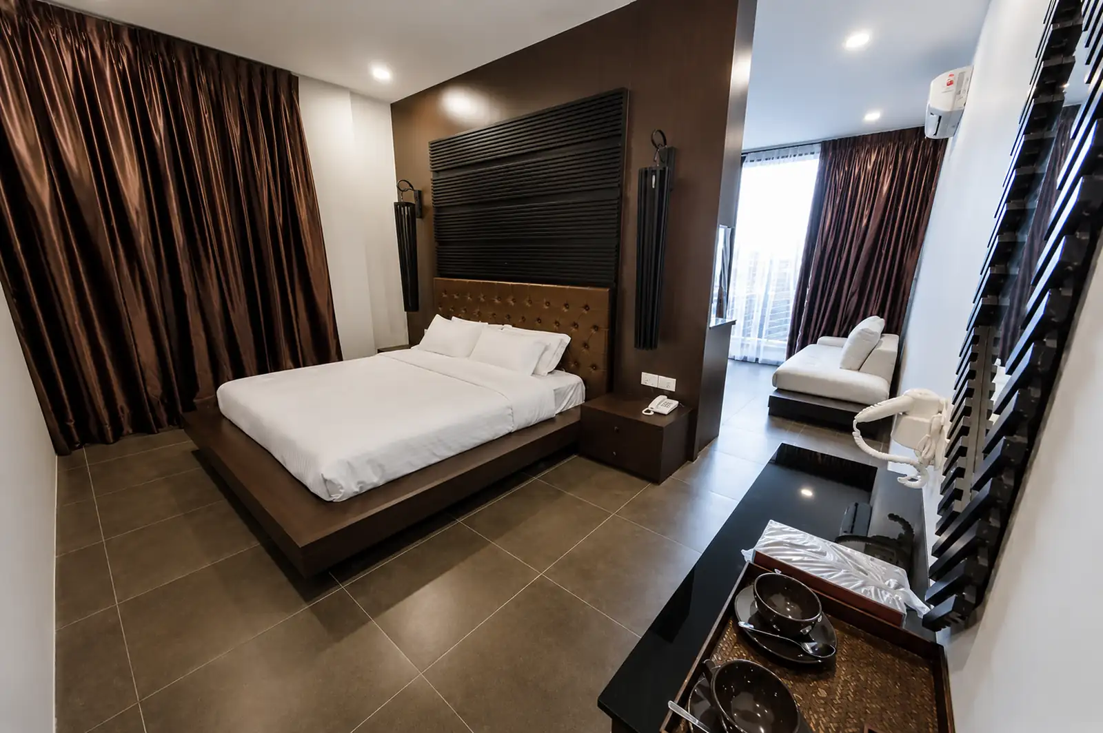 Bahagian dalaman Rumah Dua Bilik Tidur
